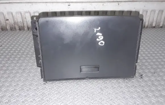 Chevrolet Captiva Glove box central console 
