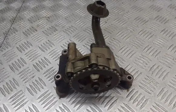 Seat Leon (1P) Oil pump 