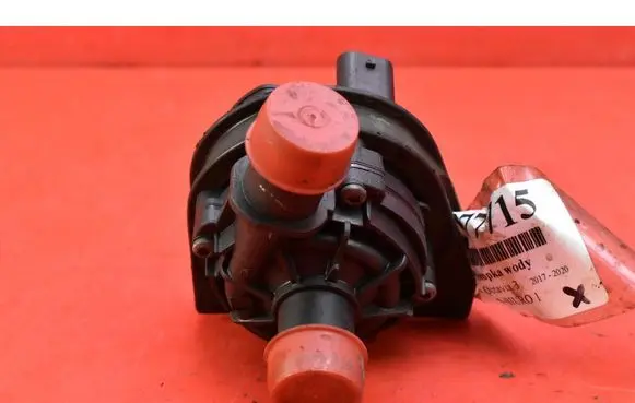 Skoda Octavia Mk3 (5E) Water pump 2Q0965567