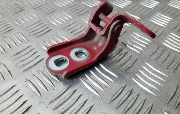 Opel Astra K Front door lower hinge 