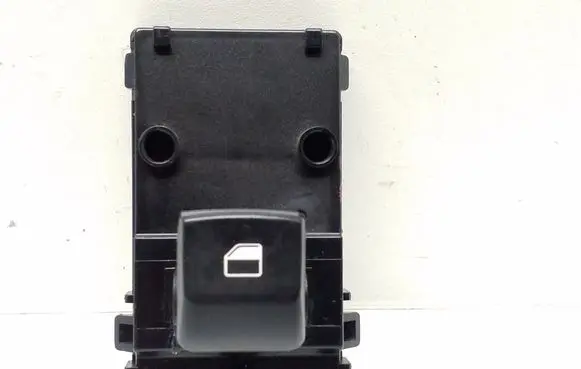 KIA Ceed Electric window control switch 40B5221500