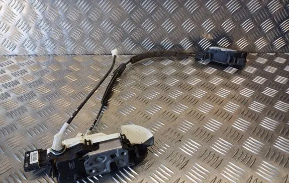 Front door lock