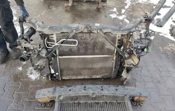 Chrysler Voyager Radiator set 