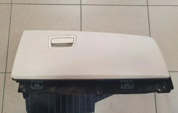 BMW 7 F01 F02 F03 F04 Glove box 9112164
