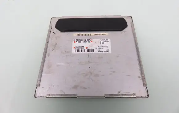 Mercedes-Benz C AMG W203 Engine control unit/module 5WK90384 A0001532579