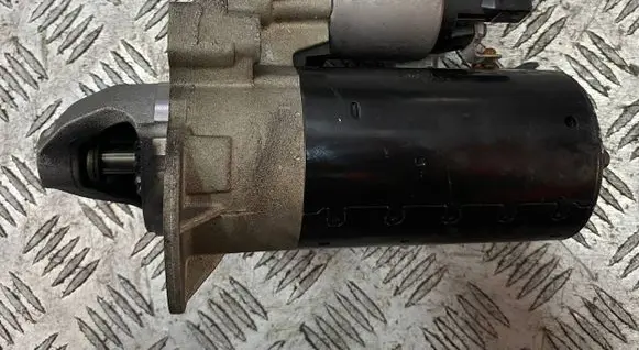 BMW 1 F20 F21 Starter motor 0001138062 N13B16A N13B16