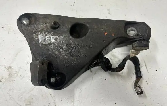 BMW X5 E70 Engine mounting bracket 6790021 68572910 ENAC46000