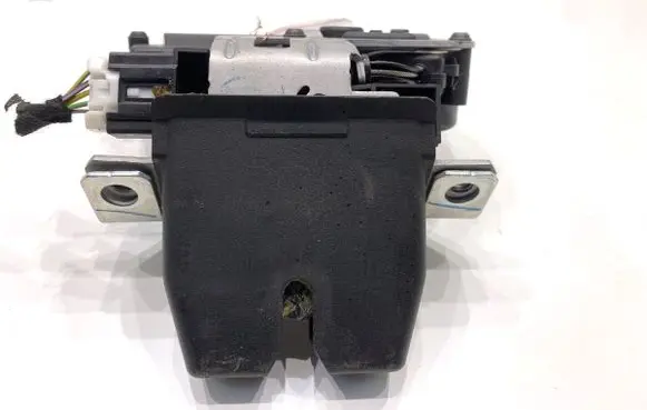 Ford Escape III Tailgate exterior lock 