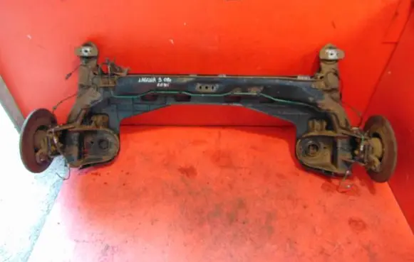Renault Laguna III Rear axle beam 