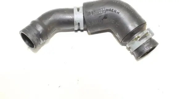 Mercedes-Benz B W245 Breather hose/pipe A6400101282