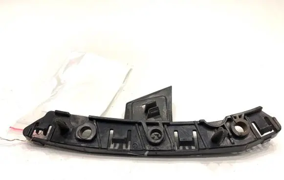 Peugeot 508 II Front bumper mounting bracket 9813646380
