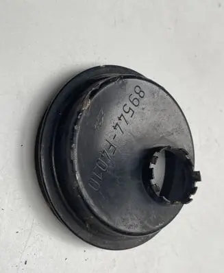 Toyota Yaris Rear glass lock/latch W408 89544F4010