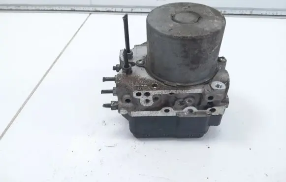 Toyota RAV 4 (XA30) ABS Pump 4454042211