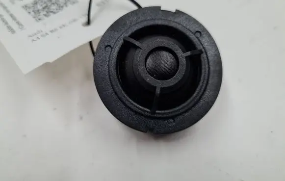 Audi A4 S4 B8 8K Front door high frequency speaker 8T0035399B