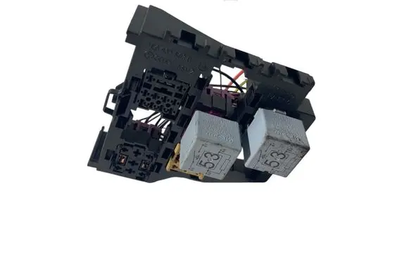 Volkswagen Transporter - Caravelle T5 Relay mounting block 7E0937503B