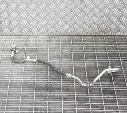 Air conditioning (A/C) pipe/hose