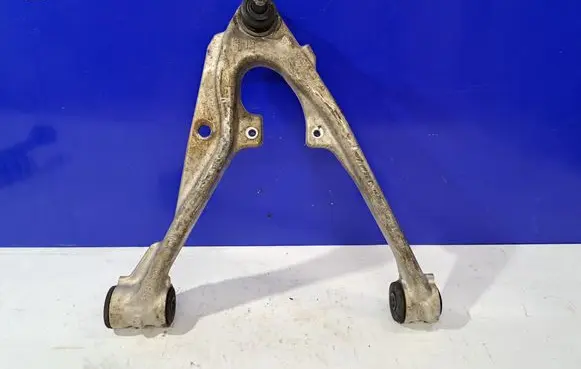 Chevrolet Tahoe Front lower control arm/wishbone 10355408 0355408