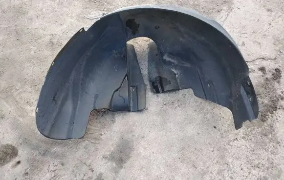 Volkswagen PASSAT B5 Rear arch fender liner splash guards 3B0810972B