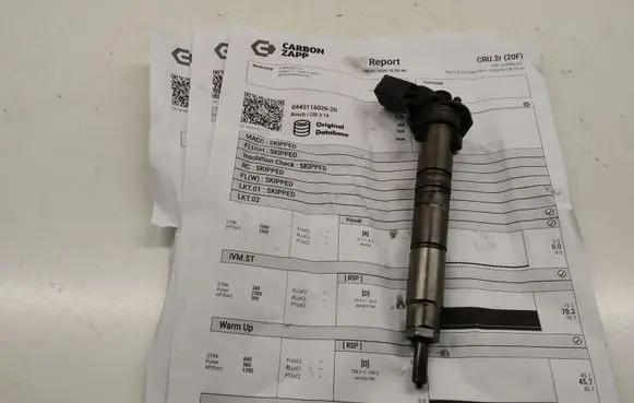 Mercedes-Benz ML W166 Fuel injector 0445116026