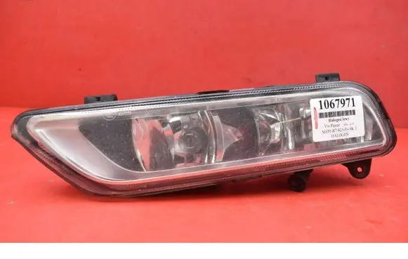 Volkswagen PASSAT CC Front fog light 176623