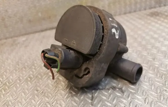 Mercedes-Benz E W211 Electric auxiliary coolant/water pump 2118350264