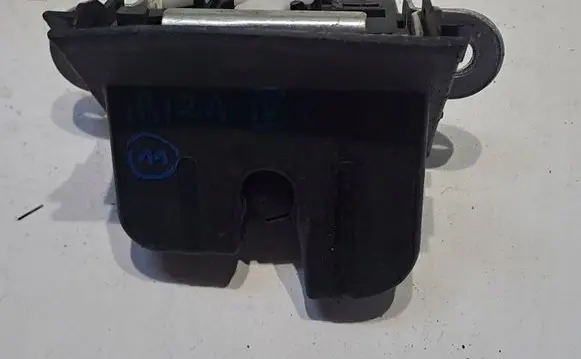 Seat Ibiza IV (6J,6P) Tailgate/trunk/boot lock/catch/latch 6J4827505E