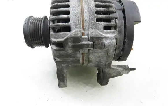 Volkswagen Sharan Generator/alternator 0124325001 038903023