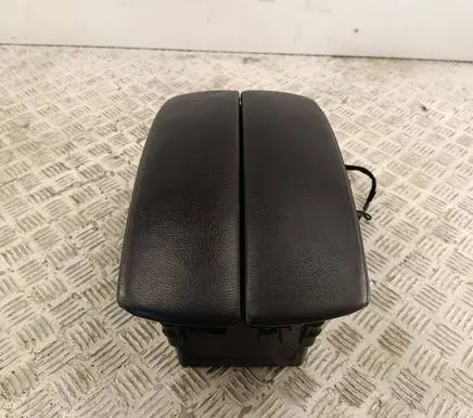BMW X5 E70 Armrest 6969544