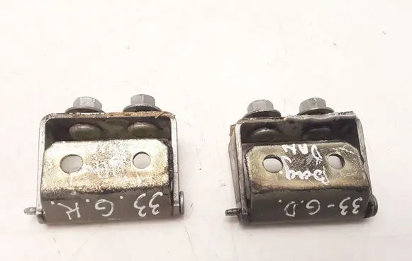 Nissan Primera Tailgate/trunk/boot hinge KL0G