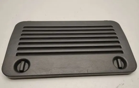 Mercedes-Benz C W204 Trunk/boot trim cover A1636900227