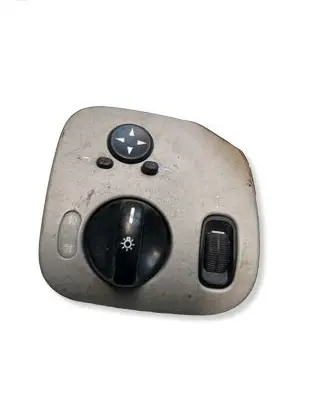 Mercedes-Benz C W203 Light switch A2035450604 24406574721 04055616