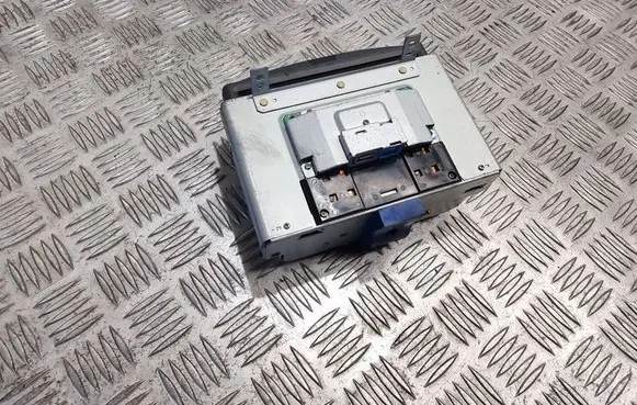 Volvo S60 Screen/display/small screen 86738221 22120011 P200123AF289