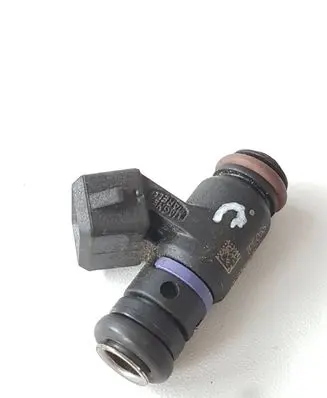 Fiat 500X Fuel injector 55259564 DK0120235 1PE055