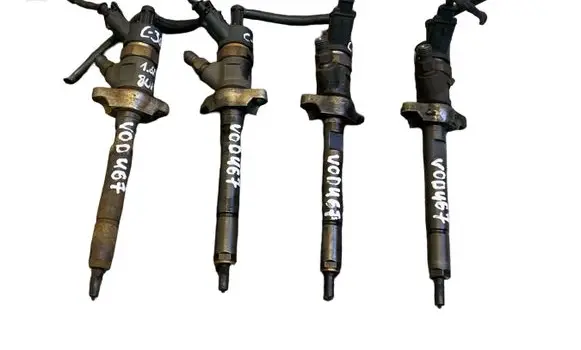 Fuel injectors set