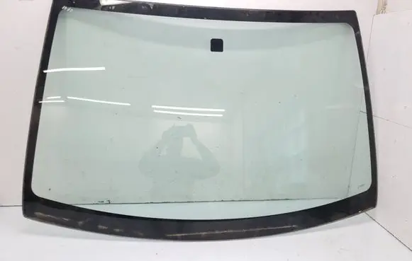 Daihatsu Sirion Front windscreen/windshield window 43R00340