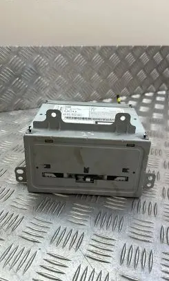 Opel Mokka Radio/CD/DVD/GPS head unit 95137306 7612034237