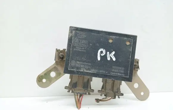 Volkswagen Polo III 6N 6N2 6NF Immobilizer control unit/module 6H0953257A