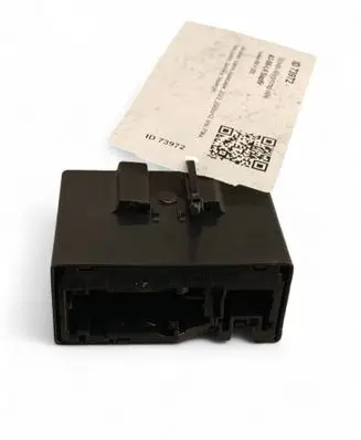 Lexus RX V Current control relay 8264448030