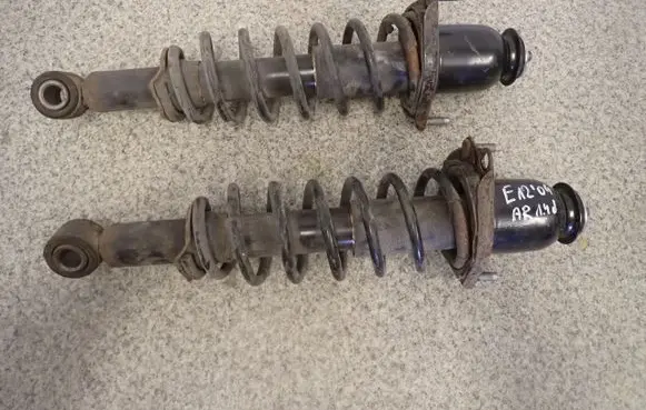 Front shock absorber with coil spring
