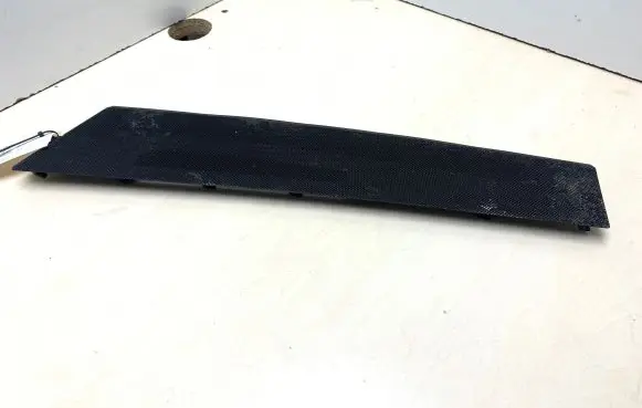 Mercedes-Benz C W204 Dashboard side air vent grill/cover trim A2046802008