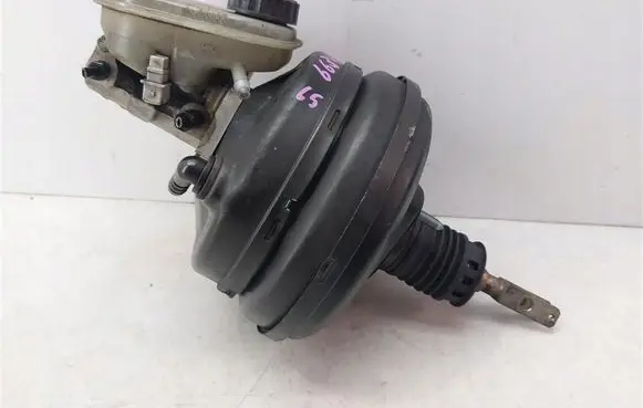 Audi A8 S8 D2 4D Brake booster 4D0612105A