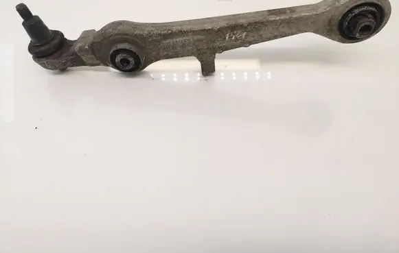 Volkswagen PASSAT B5 Front lower control arm/wishbone 4D0407155P