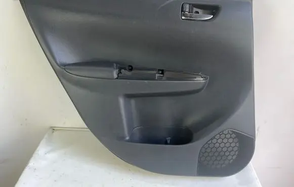 Subaru Impreza III Rear door card panel trim 75rld210