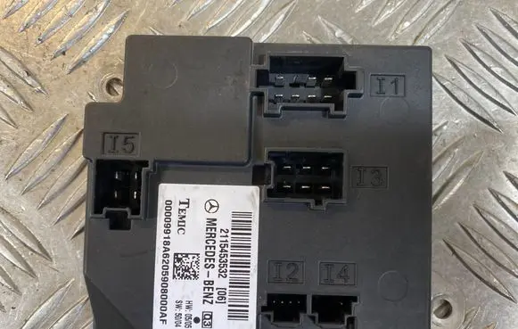 Mercedes-Benz E W211 Comfort/convenience module 2115453532