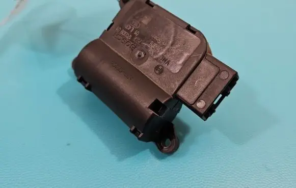 Mercedes-Benz Sprinter W906 A/C air flow flap actuator/motor 0132801375 IMPRK1410706