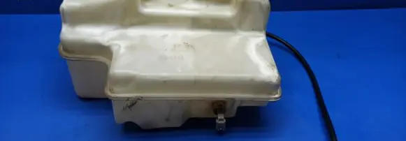 BMW 7 E65 E66 Windshield washer fluid reservoir/tank 235576 61667148064