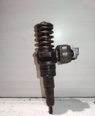 Seat Ibiza III (6L) Fuel injector 045130073t