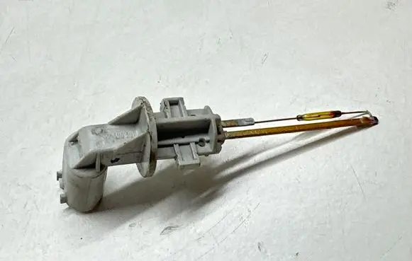 BMW 3 E46 Coolant level sensor 7506601