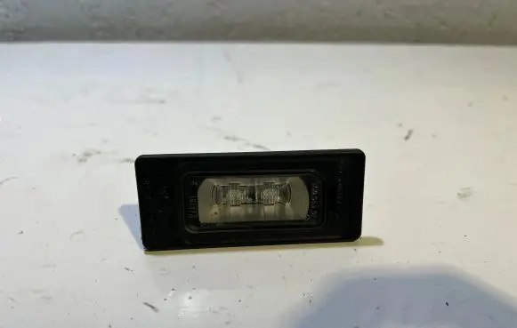 Audi A1 Number plate light 4G0943021 1Z0946004 L769707