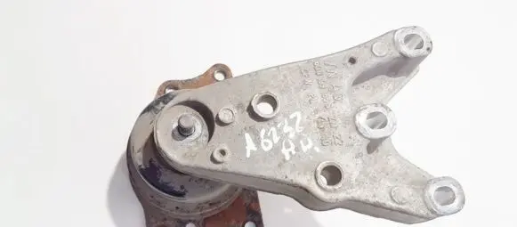 Skoda Fabia Mk2 (5J) Engine mount bracket 6q0199262bf 6q0199167aa